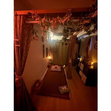 タイ古式マッサージ　サバイサバイ