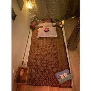 タイ古式マッサージ　サバイサバイ