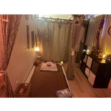 タイ古式マッサージ　サバイサバイ