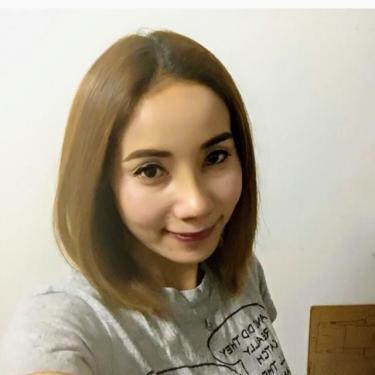 ヒヨコ セラピスト歴：6年施術：タイ古式、足裏、オイル 得意：タイ古式、オイル 出勤：月、火、木、金、土 、日